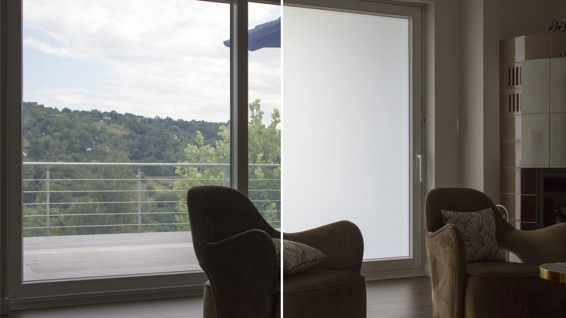 Belátásgátló fólia ablakra