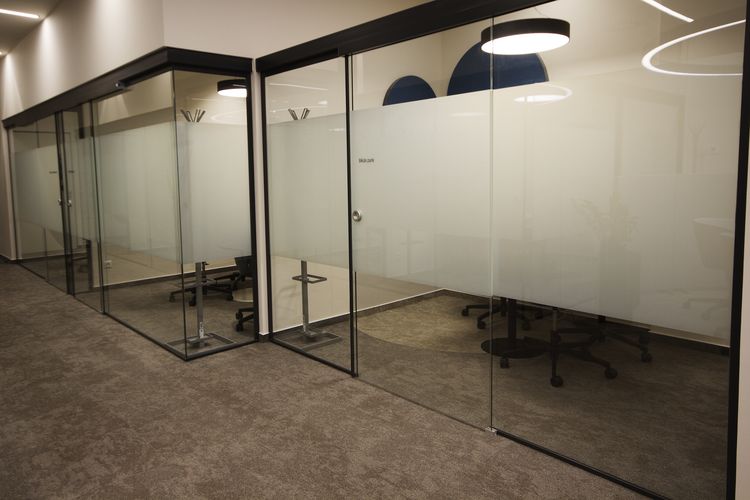 ablakfólia belátás ellen opálos állapotban